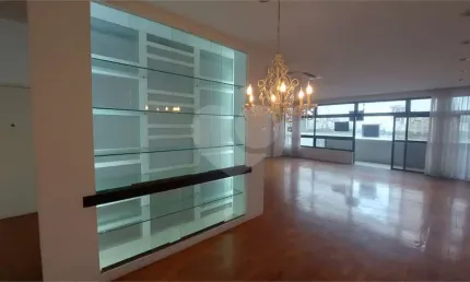 Apartamento com 3 quartos para locação em Botafogo - RJ