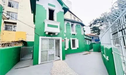 Casa com 3 quartos para alugar na Heitor Beltrão, --, Tijuca, Rio de Janeiro
