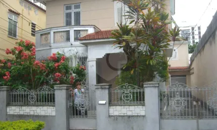 Casa com 5 quartos à venda na Professor Valadares, --, Grajaú, Rio de Janeiro