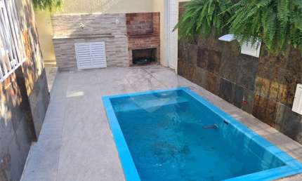 Casa com 4 quartos à venda em Freguesia (jacarepaguá) - RJ