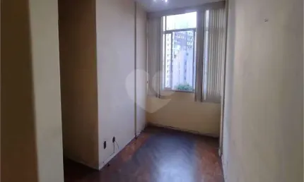 Apartamento com 2 quartos à venda em Praça Da Bandeira - RJ