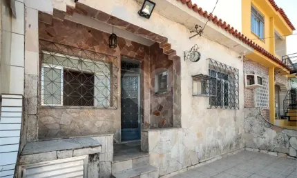 Casa de vila com 2 quartos à venda em Encantado - RJ