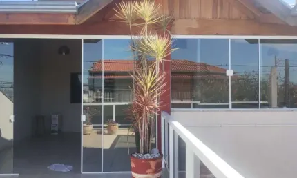Casa com 3 quartos para alugar na Alzira Barnabé, 351, Jardim Belo Horizonte, Indaiatuba por R$ 3.000