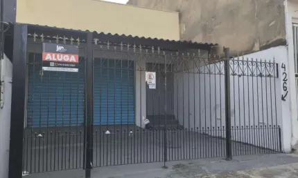 Prédio para alugar na Rosária Pires da Cunha, 426, Vila Pires da Cunha, Indaiatuba por R$ 2.000