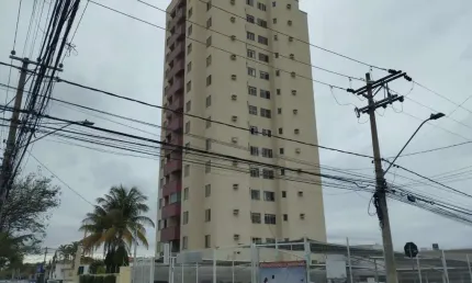 Apartamento com 2 quartos para alugar na Rua Bernardino de Campos, 820, Centro, Indaiatuba por R$ 2.650