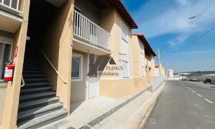 Casa em condomínio fechado com 2 quartos à venda na Senador Romeu Tuma, 101, Conjunto Habitacional Residencial Veredas da Conquista, Indaiatuba por R$ 320.000