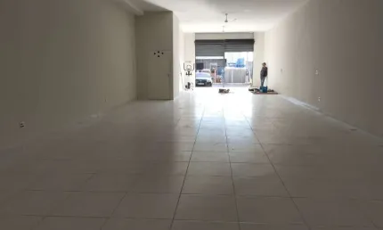 Prédio para alugar na doutor flamínio fávero, 76, jardim monte carlo, indaiatuba por r$ 3.500