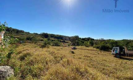 Terreno à venda, 6450 m², Jardim Cachoeira em Salto de Pirapora/SP