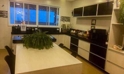 Sobrado com 6 dormitórios à venda, 700 m² por R$ 1.980.000 - Residencial Saint Charbel - Araçoiaba da Serra/SP