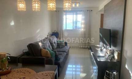 Casa à venda com 4 dormitórios na região de Interlagos.