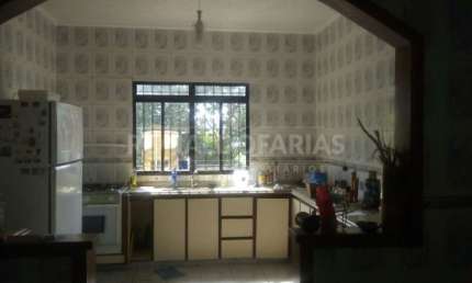 Sobrado a venda no Vila São José com 4 dormitórios e suite