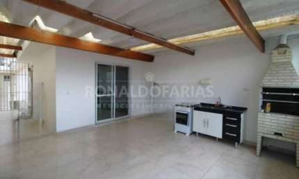 Casa à Venda na Cidade Dutra com 4 Dormitórios Suítes e 2 Vagas de Garagem