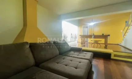 Casa a venda em interlagos com 3 dormitórios 2 suítes e 4 vagas de garagem