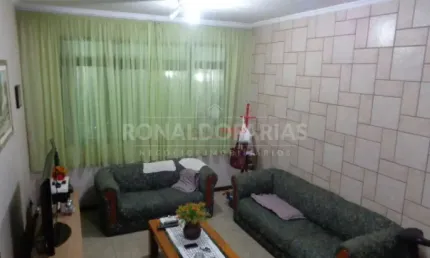 Sobrado a venda com 03 dormitórios e 148 m² no  Jardim Marajoara