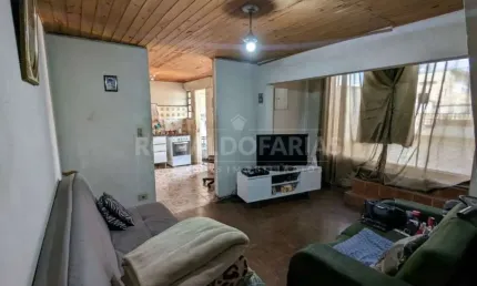 Casa à venda no grajaú bnh com 2 dormitórios e 2 vagas da garagem