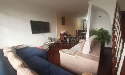 Vendo Sobrado com 3 dormitórios no Jardim Satélite Interlagos