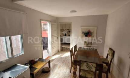 Casa térrea a venda com 02 dormitórios na região de Interlagos