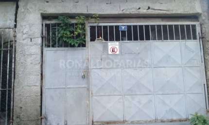 Casa à venda com 1 dormitório na região de Parelheiros.