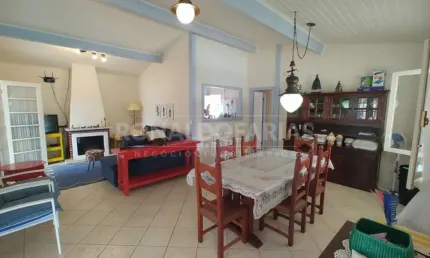 Casa à venda com 4 dormitórios na região de parelheiros.