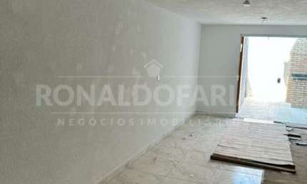 Sobrado a venda com 150 m² 03 dormitórios sendo 01 suíte na região do Jardim Consorcio
