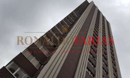 Apartamento à venda com 4 suítes , 3 vagas,  411m² na região do Jd Marajoara.