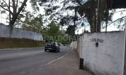 Terreno à venda de  11.000,00m² na regiao do Parque Bologne.