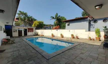 SOBRADO A VENDA EM INTERLAGOS 4 SUITES  8 VAGAS PISCINA COM VISTA PARA REPRESA
