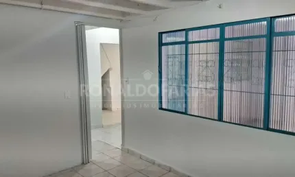 Sobrado geminado à venda com 2 dormitórios na região do grajaú.