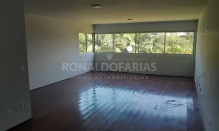 Apartamento para locação com 3 suítes no Condomínio Green Village de 183 m² na cidade Dutra!