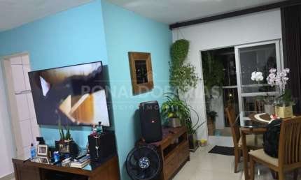Apartamento a venda sendo 2 quartos , sala ampla , terraço ,1 vaga de garagem.