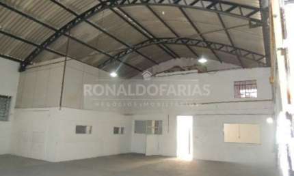 Galpão para Venda no Bairro de Interlagos Veleiros 592 m² Gerando Renda Próximo a Avenida Atlântica
