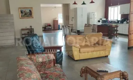 Casa a venda no bolsão de interlagos com 4 dormitórios 2 suítes e 4 vagas de garagem
