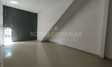Salão Novo para Locação com 200m2 em Jardim Shangrilá