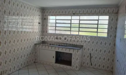 SOBRADO A VENDA NA REGIÃO DE INTERLAGOS 2 QUARTOS 3 VAGAS