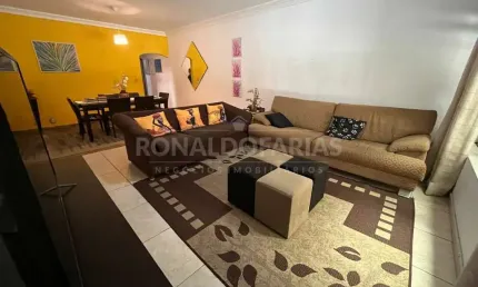 Casa a Venda no Jardim Ipanema Interlagos com 3 Dormitórios 1 Suíte e 2 Vagas de Garagem