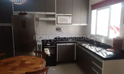 Sobrado a venda com 70 m² ,02 suites na regiao do Campo Grande