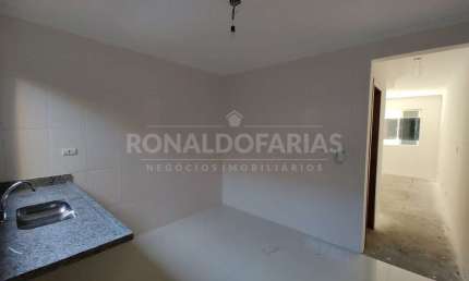 Sobrado a venda em condominio fechado com 02 suites na regiao de Interlagos.