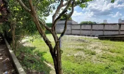 Terreno comercial para locação no socorro 1.838 m² ideal para transportadoras ou distribuição