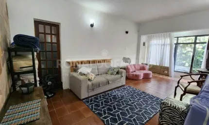 Casa à venda em interlagos com 5 dormitórios e 3 vagas de garagem
