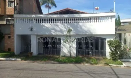 CASA T5ERREA A VENDA  2 DORMS NA REGIAO DE INTERLAGOS