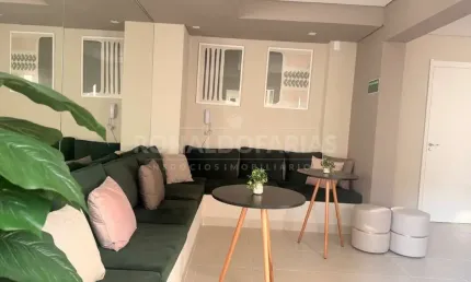 Apartamento para Locação com 32m²  2 Dormitórios e Varanda no Socorro