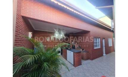 Casa Terrea a venda na cidade Dutra  com 3 dorms 3 vagas