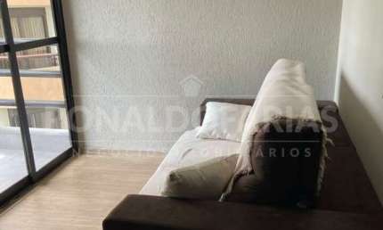 Apartamento a venda sendo 1 quarto ,1 sala , cozinha ,1 vagade garagem .