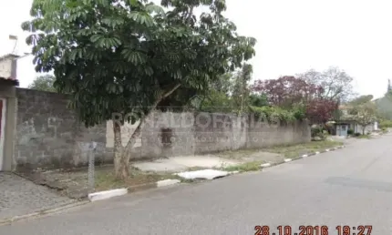 TERRENO A VENDA de 600 m²  sem arvores NO BOLSÃO DE INTERLAGOS