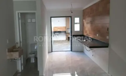 Sobrado com 03 dormitórios sendo 01 suíte na Cidade Ademar