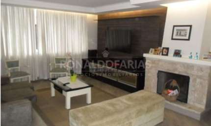 Sobrado a venda com0 4 dormitórios sendo 02 suítes e  01 máster e 350 M² no BROOKLIN