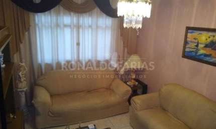 Sobrado a venda com 03 dormitórios na região do Grajau