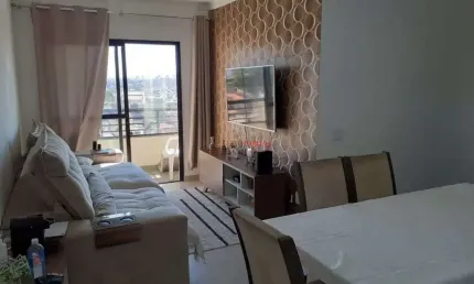 Apartamento à venda com 3 dormitórios e 2 vagas na região de Interlagos.