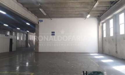 Galpão de 2.000m² para Locação na Jurubatuba / Interlagos!