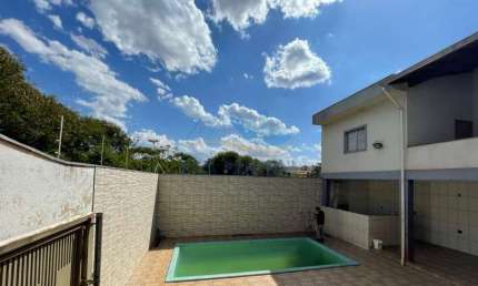Casa Sobrado - Ribeirão Preto - Planalto Verde - Região Oeste